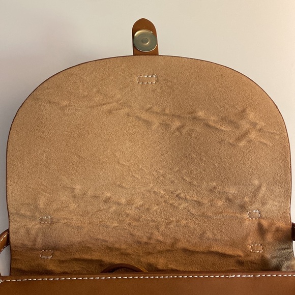 Brown Adjustable GAP Purse - Picture 6 of 16